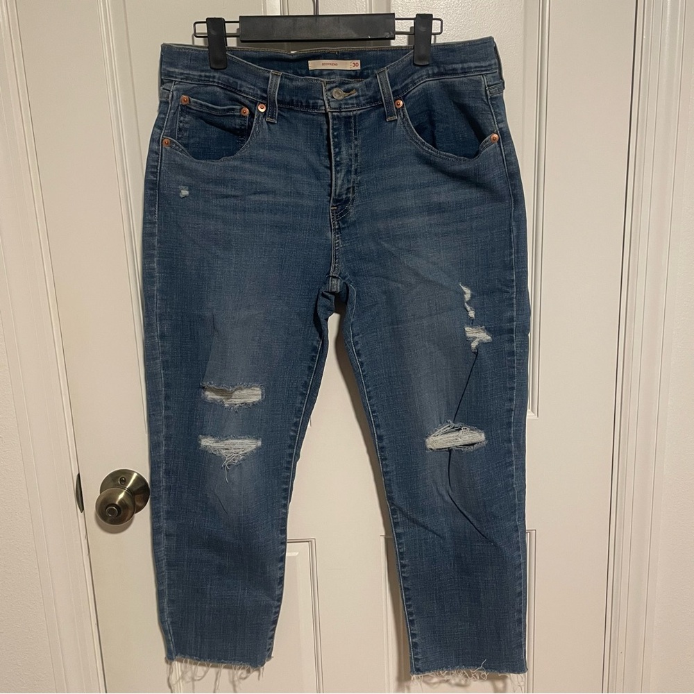 Levis Boyfriend Jeans Denim Blue Mid Rise Tapered Leg Women's Size 30